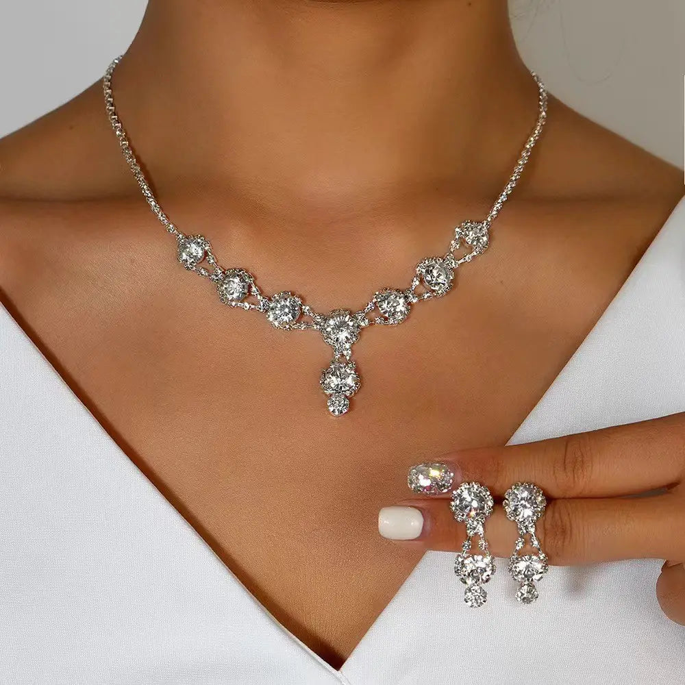 Full Diamond Claw Chain Necklace Set For Woman's