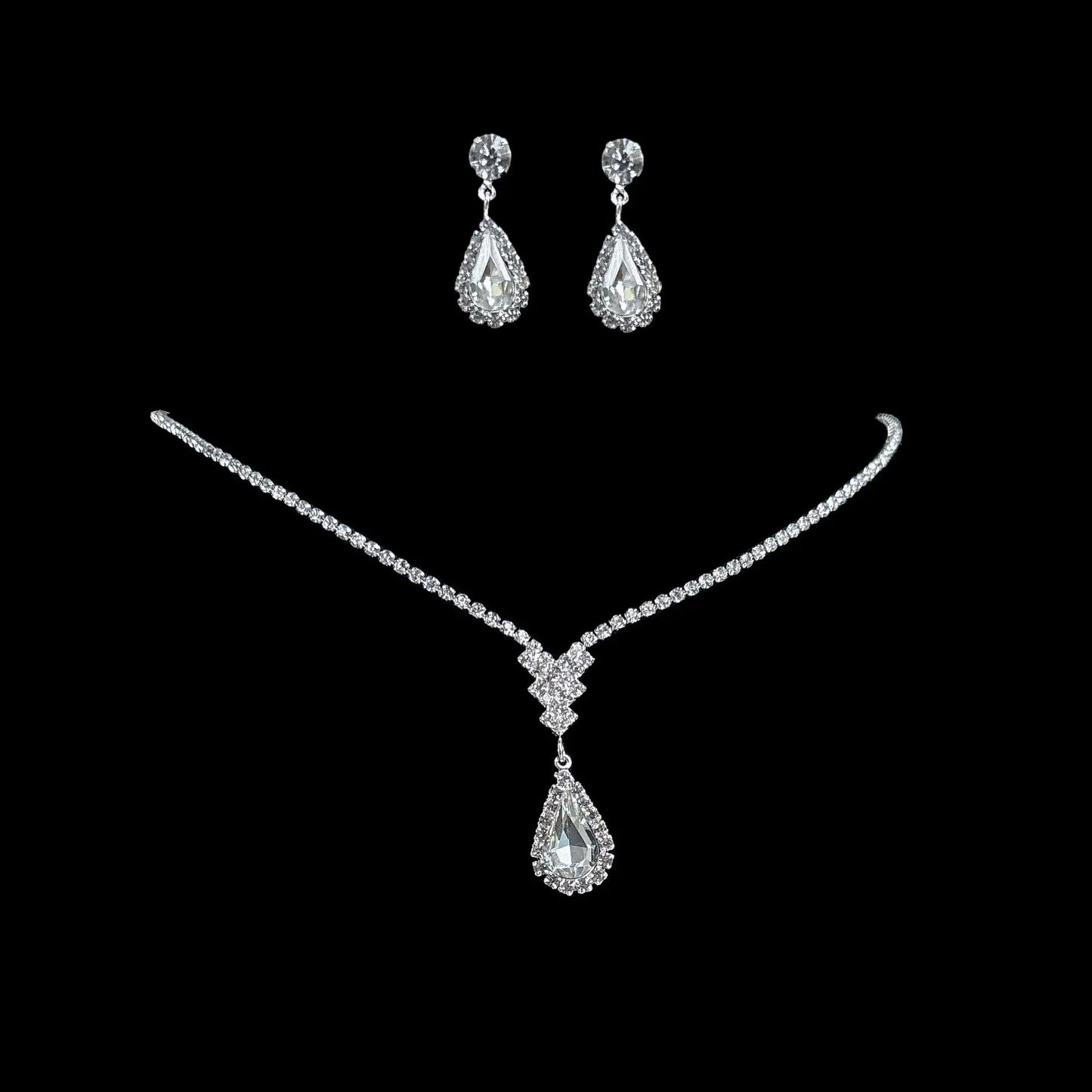Full Diamond Claw Chain Necklace Set For Woman's