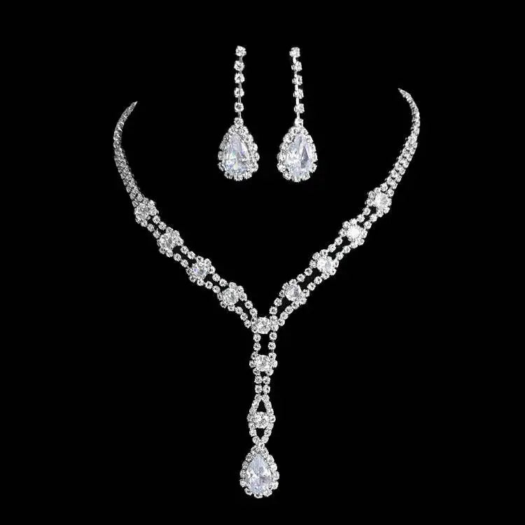 Full Diamond Claw Chain Necklace Set For Woman's