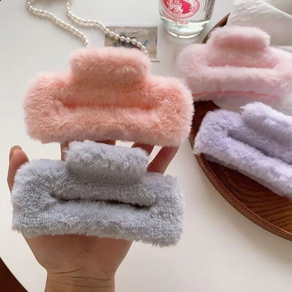 3in1 HairCatchers Flowers pack of 2 And Fur x1 And other fur x1 Trending Style Aesthetic HairCatchers 3in1
