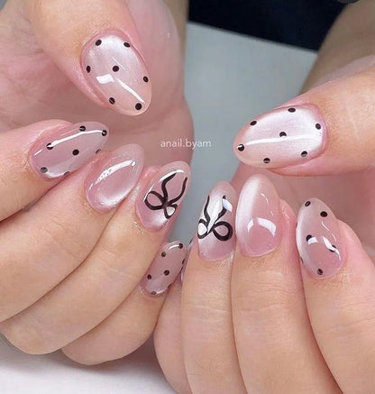 Pack of 24 nails for girls
