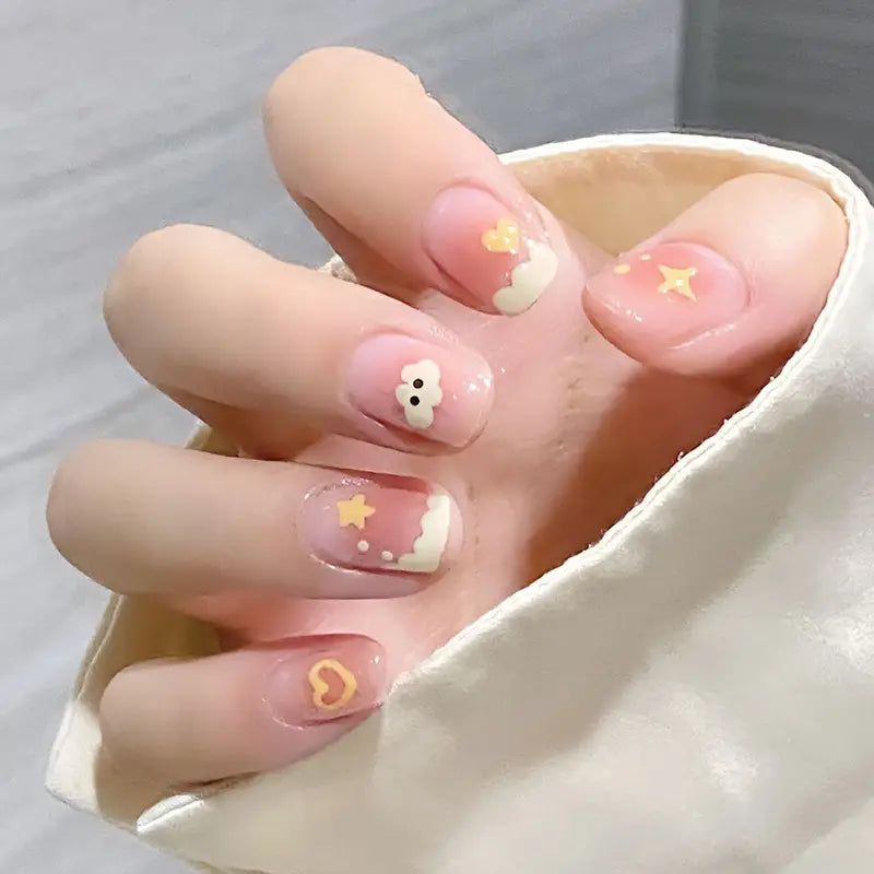 Pack of 24 nails for girls