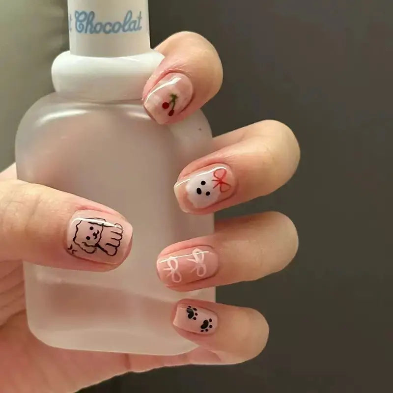 Pack of 24 nails for girls