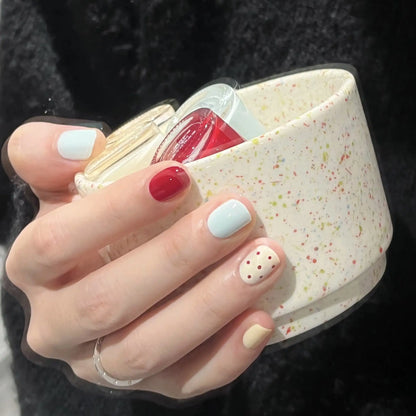 Pack of 24 nails for girls