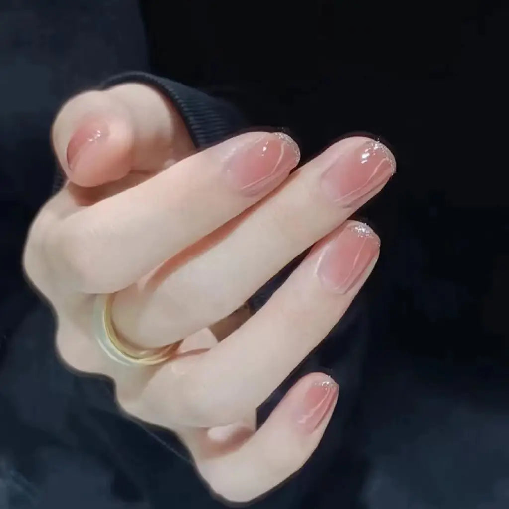 Pack of 24 nails for girls