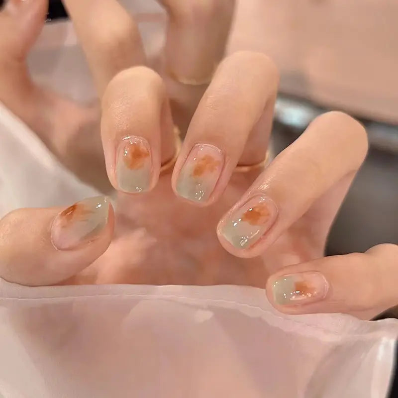 Pack of 24 nails for girls