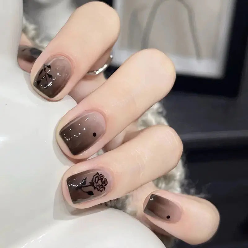 Pack of 24 nails for girls