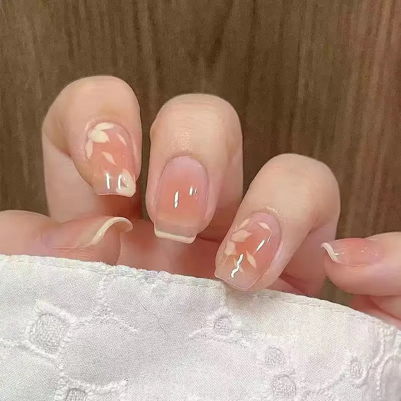 Pack of 24 nails for girls