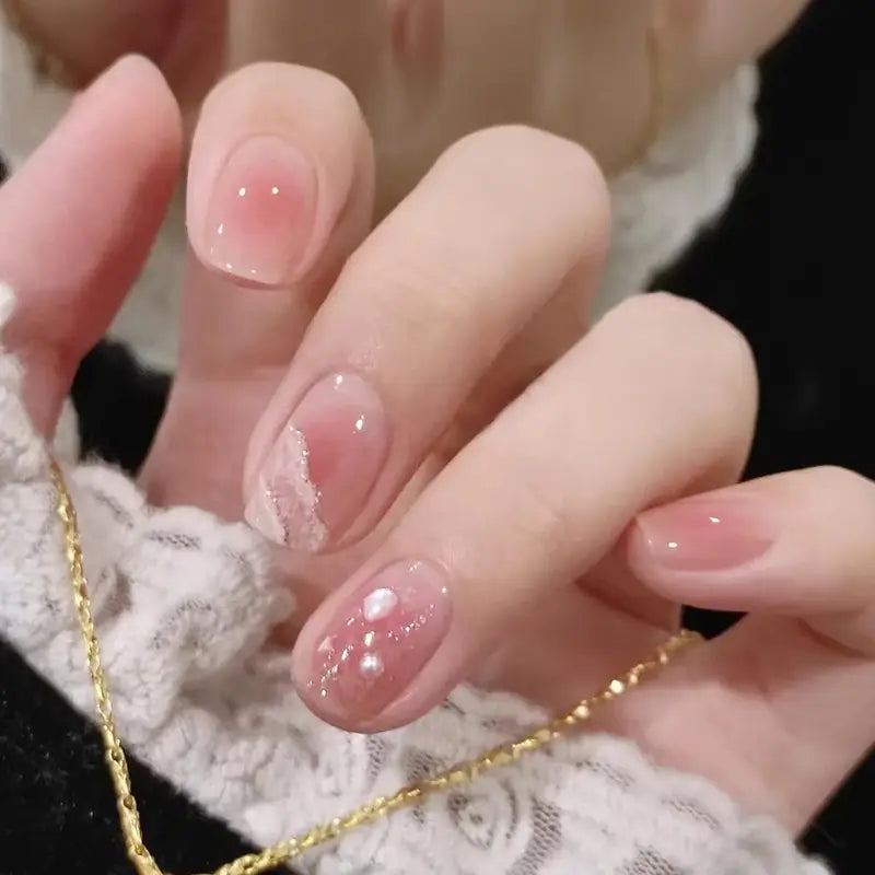 Pack of 24 nails for girls
