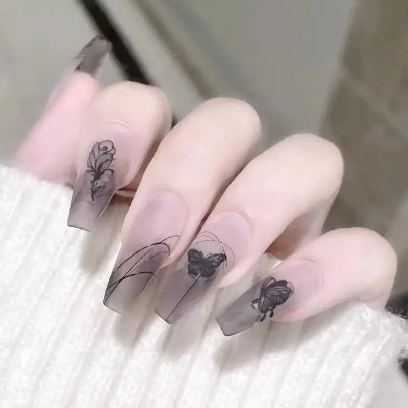 Pack of 24 nails for girls