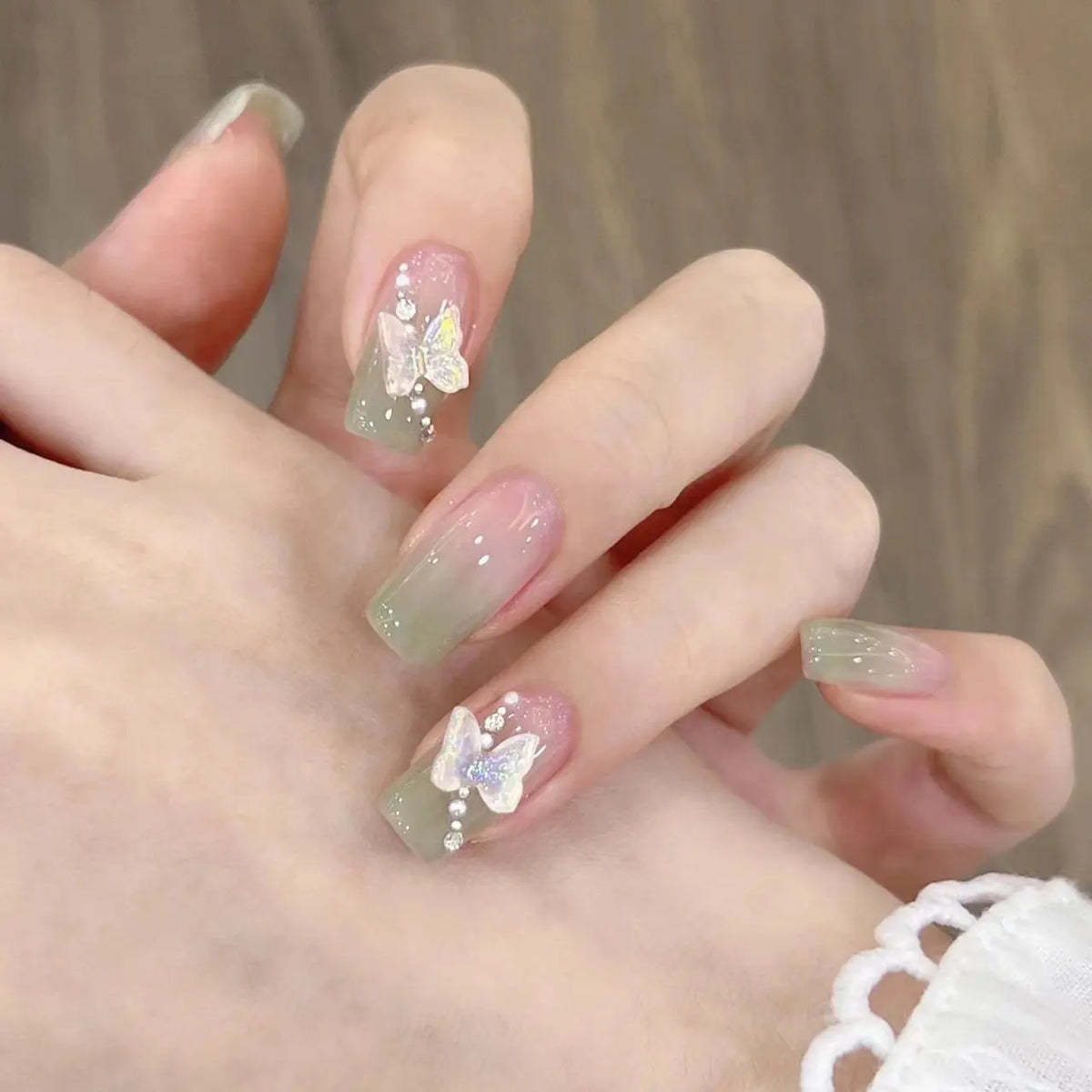 Pack of 24 nails for girls