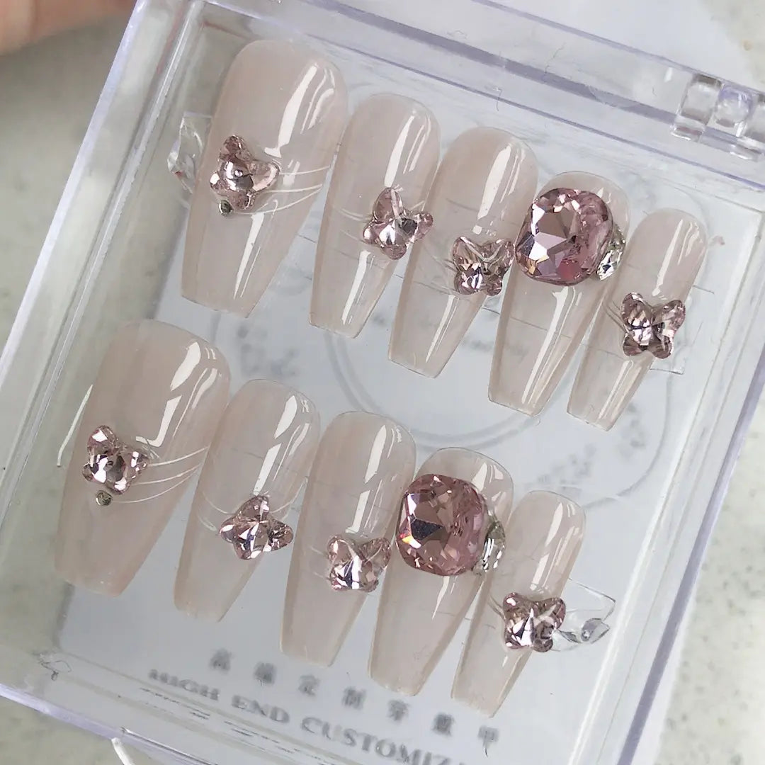 Pack of 24 nails for girls