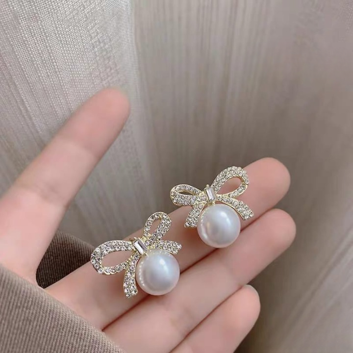 Boo Style Earrings silver gold